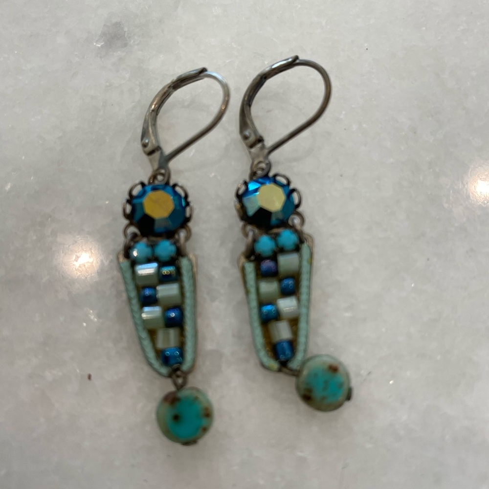 Dangling turquoise Earrings